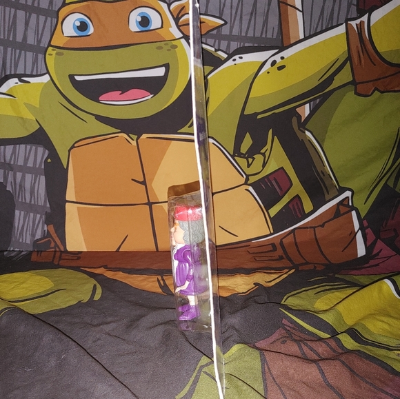 1980s Granny gross moc - Picture 3 of 3